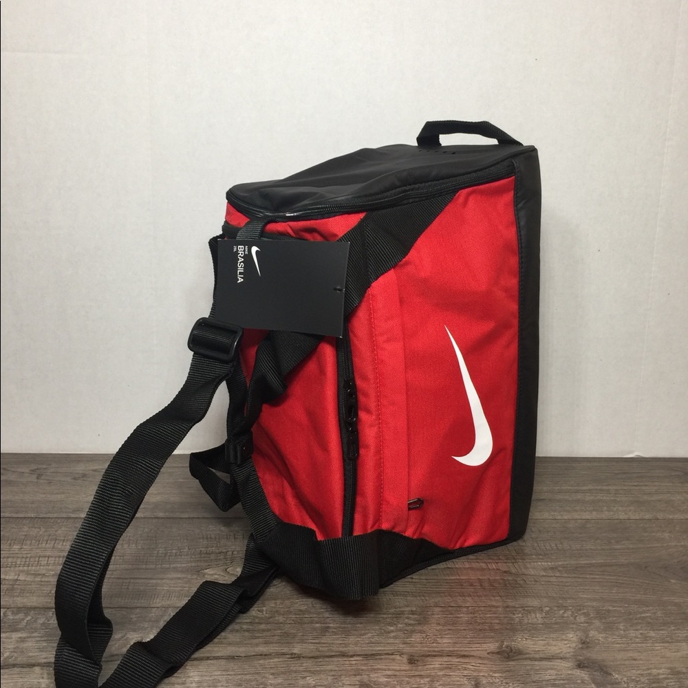 🛍 NIKE BRASILIA TRAINING DUFFLE BAG XS RED/BLACK - Picture 8 of 8